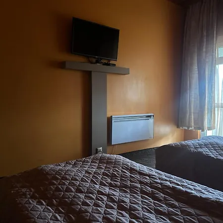 парк-хотел родопи 酒店 Churen