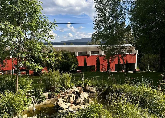 парк-хотел родопи 酒店 Churen