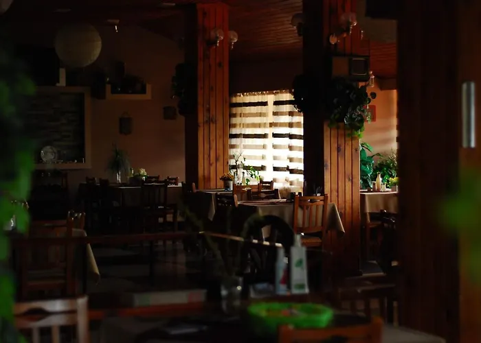 парк-хотел родопи 酒店 Churen